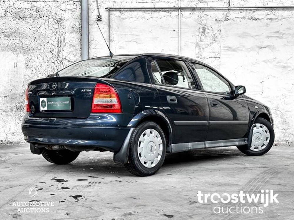 Opel Astra 1.6 GL 84pk 2002 -Orig. NL-, 11-JP-BT
