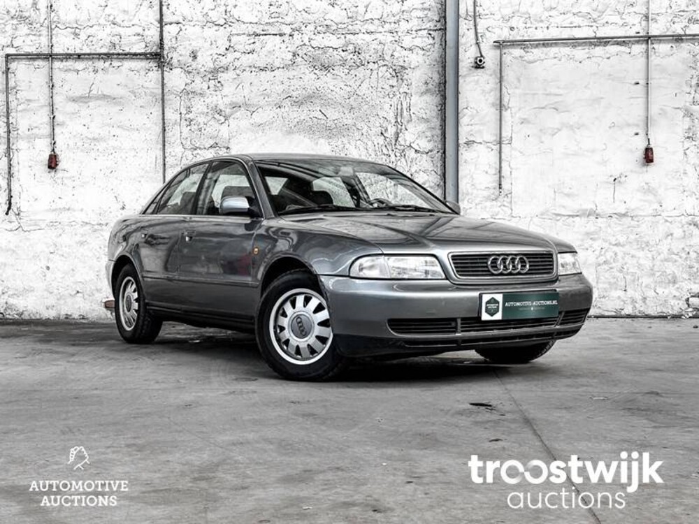 Audi A4 Limousine 1.9 DI Advance 75pk 1999 -Orig. NL-, XN-DS-48