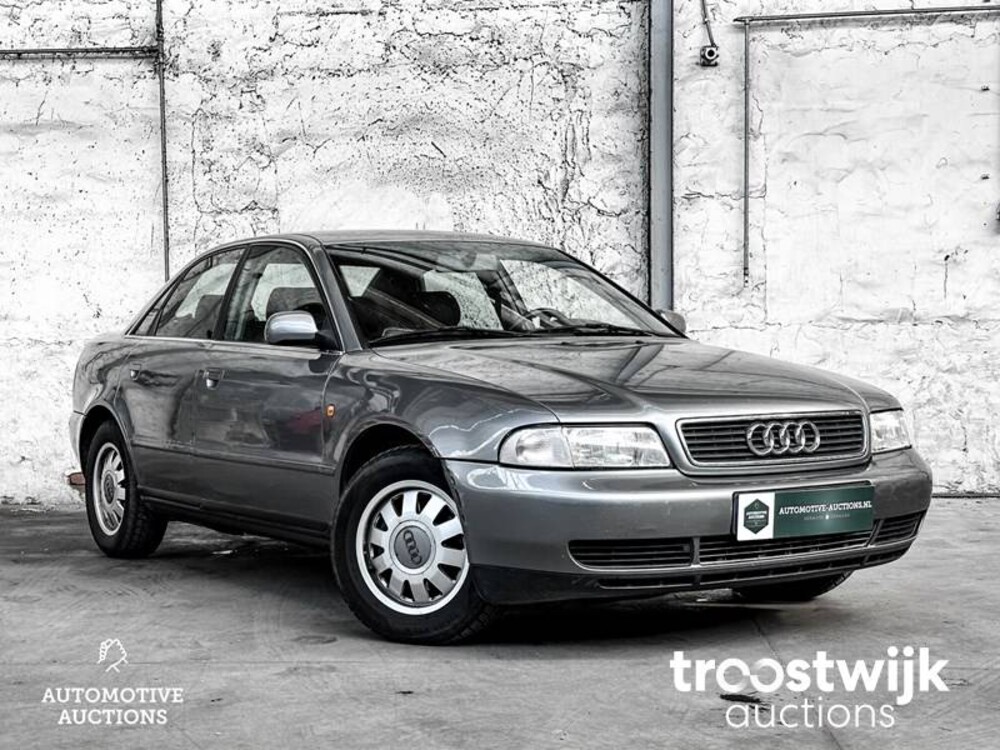 Audi A4 Limousine 1.9 DI Advance 75pk 1999 -Orig. NL-, XN-DS-48