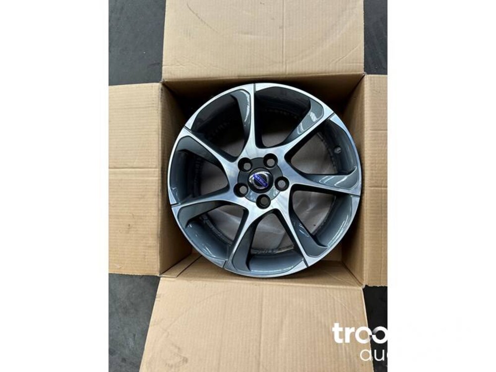 Volvo 1.6 D2 Ocean Race 114pk 2014, NH-073-J