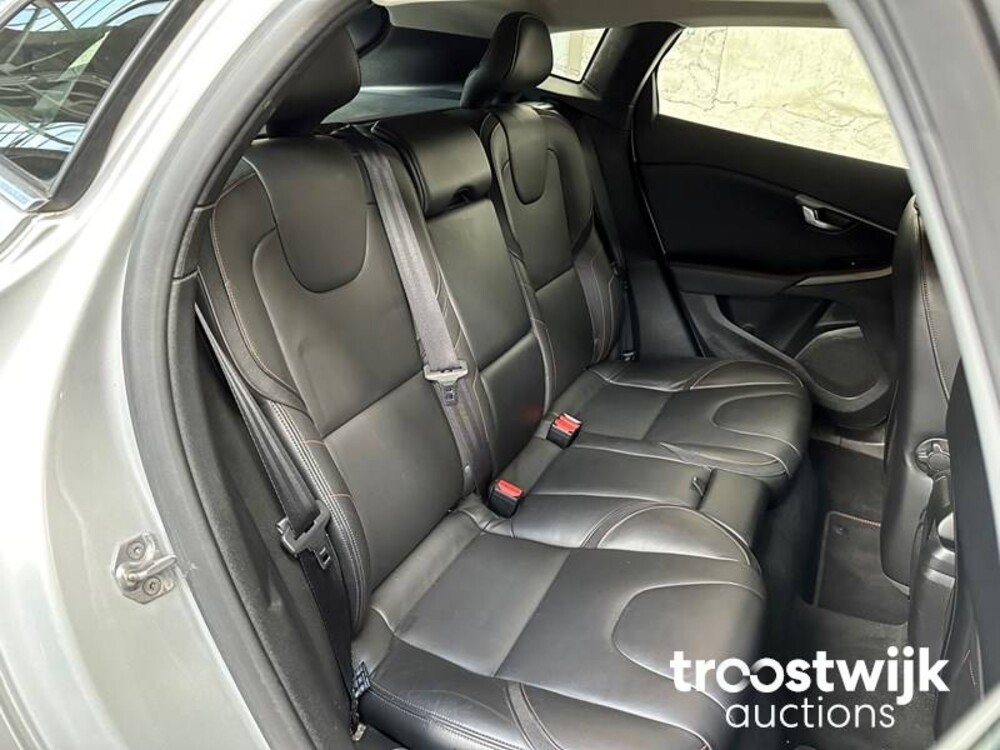 Volvo 1.6 D2 Ocean Race 114pk 2014, NH-073-J