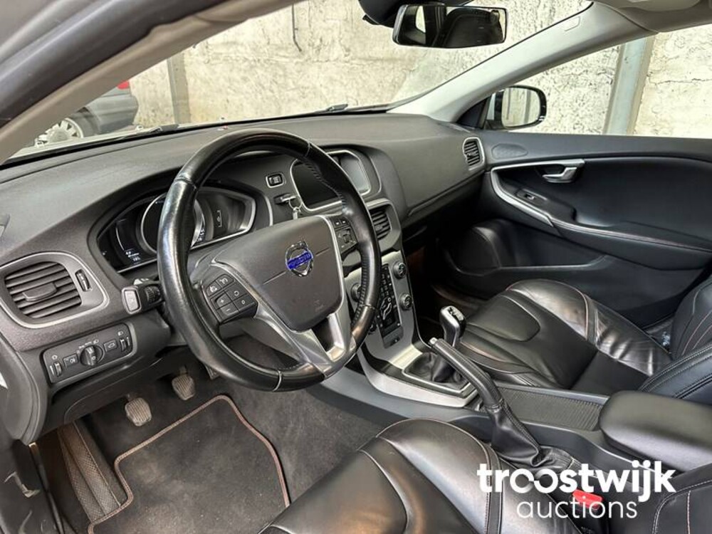 Volvo 1.6 D2 Ocean Race 114pk 2014, NH-073-J