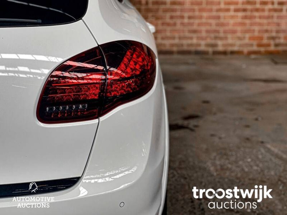 Porsche Cayenne GTS 4.8 V8  420pk 2013