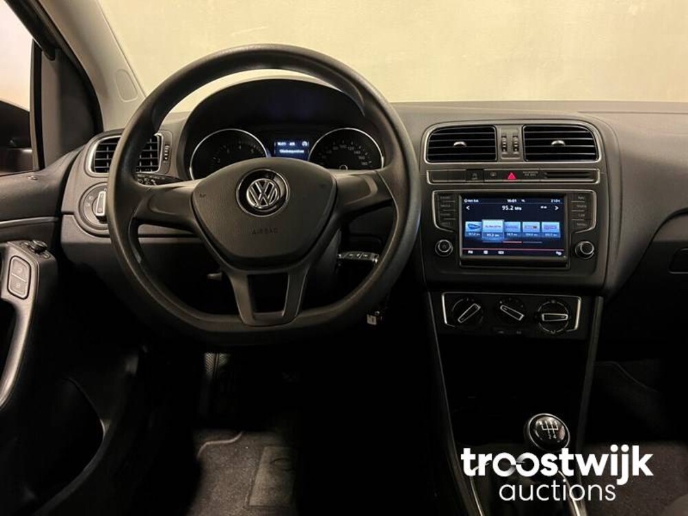 Volkswagen Polo 1.2 TSI Comfortline Facelift 90pk 2015 -Orig. NL-, 2-ZKN-18