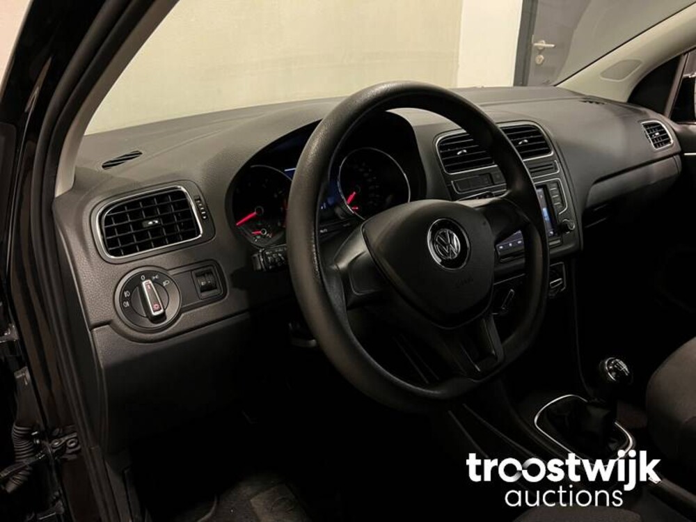 Volkswagen Polo 1.2 TSI Comfortline Facelift 90pk 2015 -Orig. NL-, 2-ZKN-18