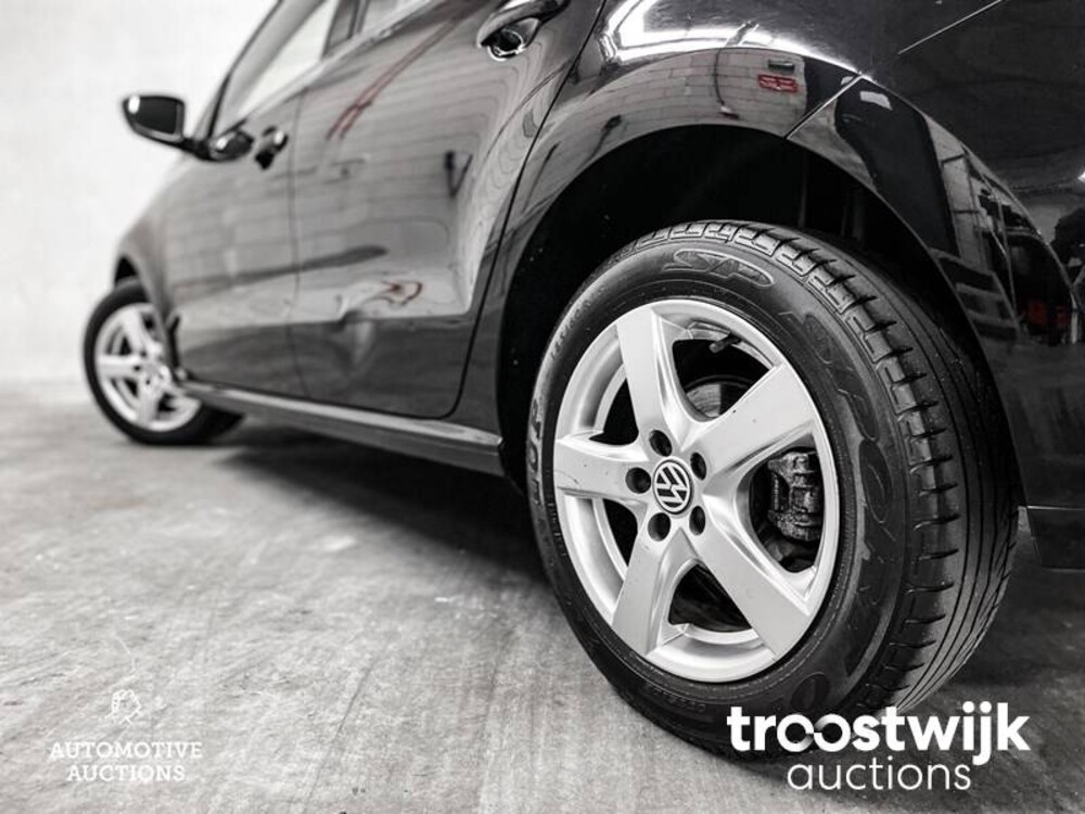Volkswagen Polo 1.2 TSI Comfortline Facelift 90pk 2015 -Orig. NL-, 2-ZKN-18