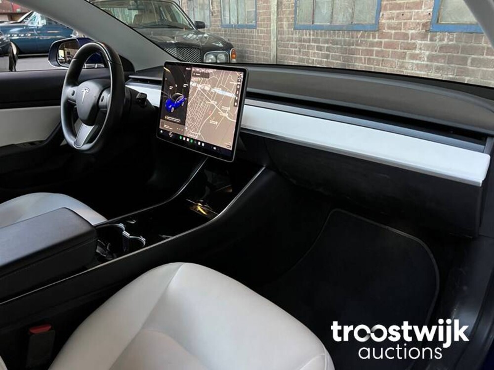 Tesla Model 3 Performance AWD Dual-Motor Dual-Motor 473pk 2019, ZL-538-T -Fabrieksgarantie-