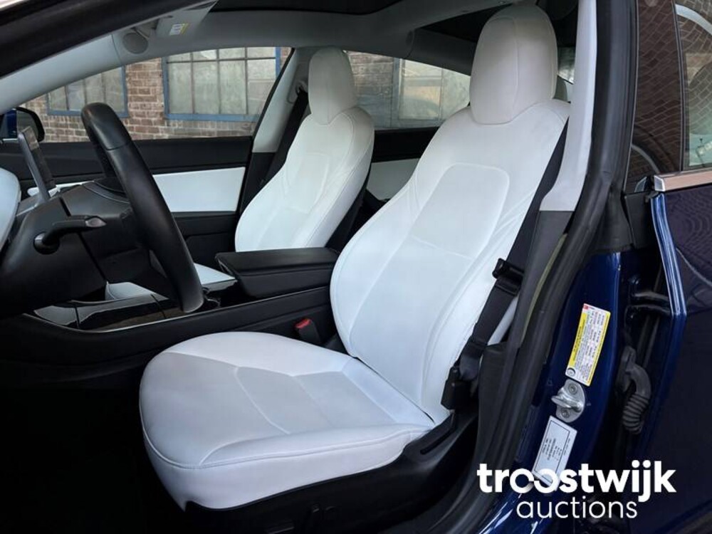 Tesla Model 3 Performance AWD Dual-Motor Dual-Motor 473pk 2019, ZL-538-T -Fabrieksgarantie-