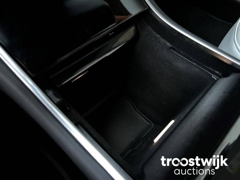 Tesla Model 3 Performance AWD Dual-Motor Dual-Motor 473pk 2019, ZL-538-T -Fabrieksgarantie-