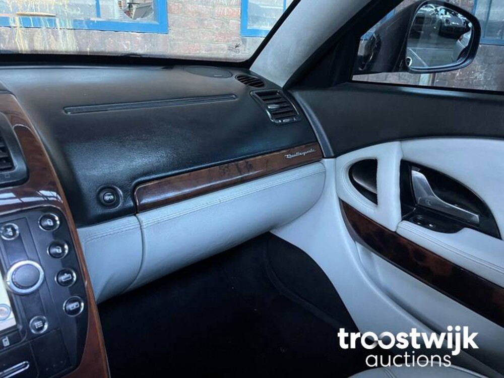 Maserati Quattroporte S 4.7 V8 430pk 2009