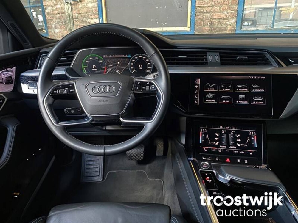 Audi e-tron 55 Quattro Edition-One advanced 95 kWh 360pk 2019 -Orig. NL-, G-489-BX