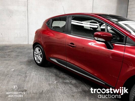 Renault Clio TCe Zen 90pk 2017 -Orig. NL-, PG-557-D