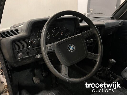 BMW 315 E21 75pk 1984, KJ-30-BB