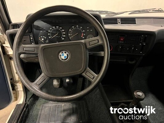 BMW 315 E21 75pk 1984, KJ-30-BB