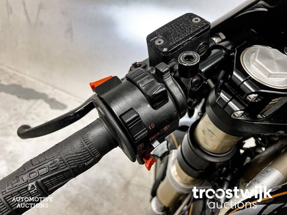 Ducati 750SS Carenata Sport 748cc 60pk 1997, MY-14-BR