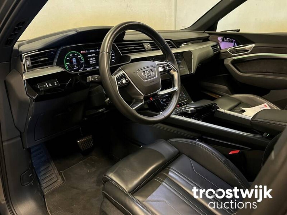 Audi e-tron 55 Quattro Advanced 95 kWh Sport 360pk 2019 -Orig. NL-, G-415-TB