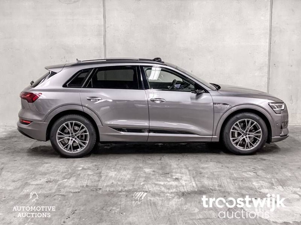 Audi e-tron 55 Quattro Advanced 95 kWh Sport 360pk 2019 -Orig. NL-, G-415-TB