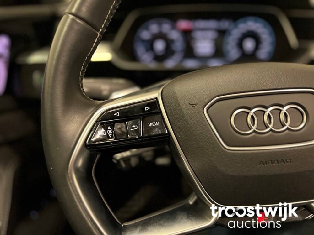 Audi e-tron 55 Quattro Advanced 95 kWh Sport 360pk 2019 -Orig. NL-, G-415-TB