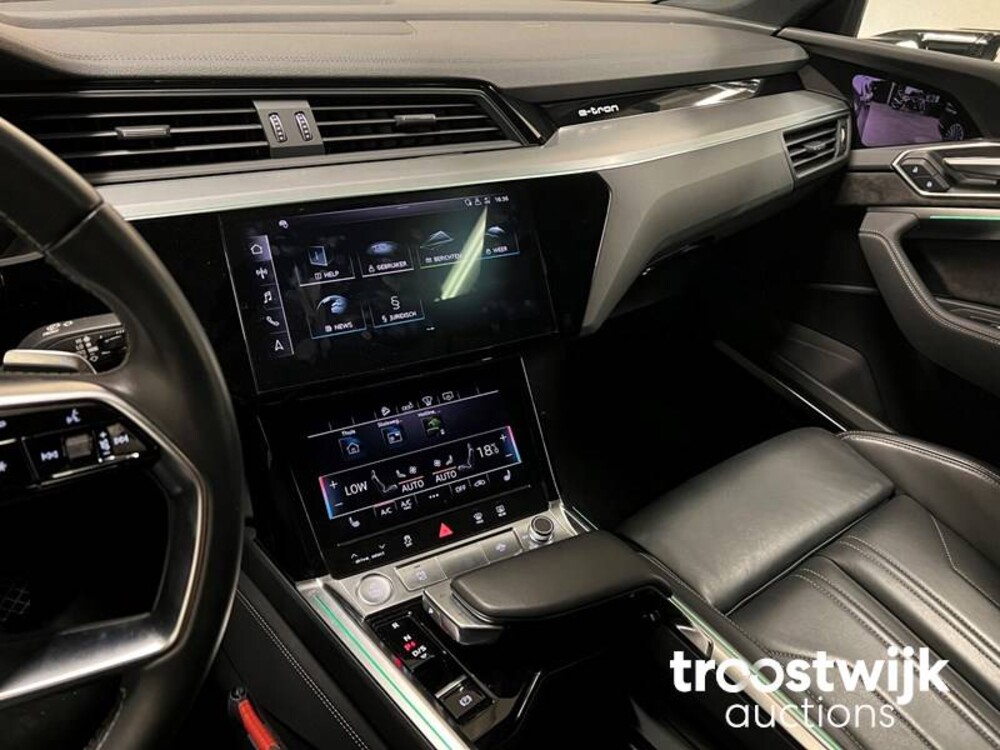 Audi e-tron 55 Quattro Advanced 95 kWh Sport 360pk 2019 -Orig. NL-, G-415-TB