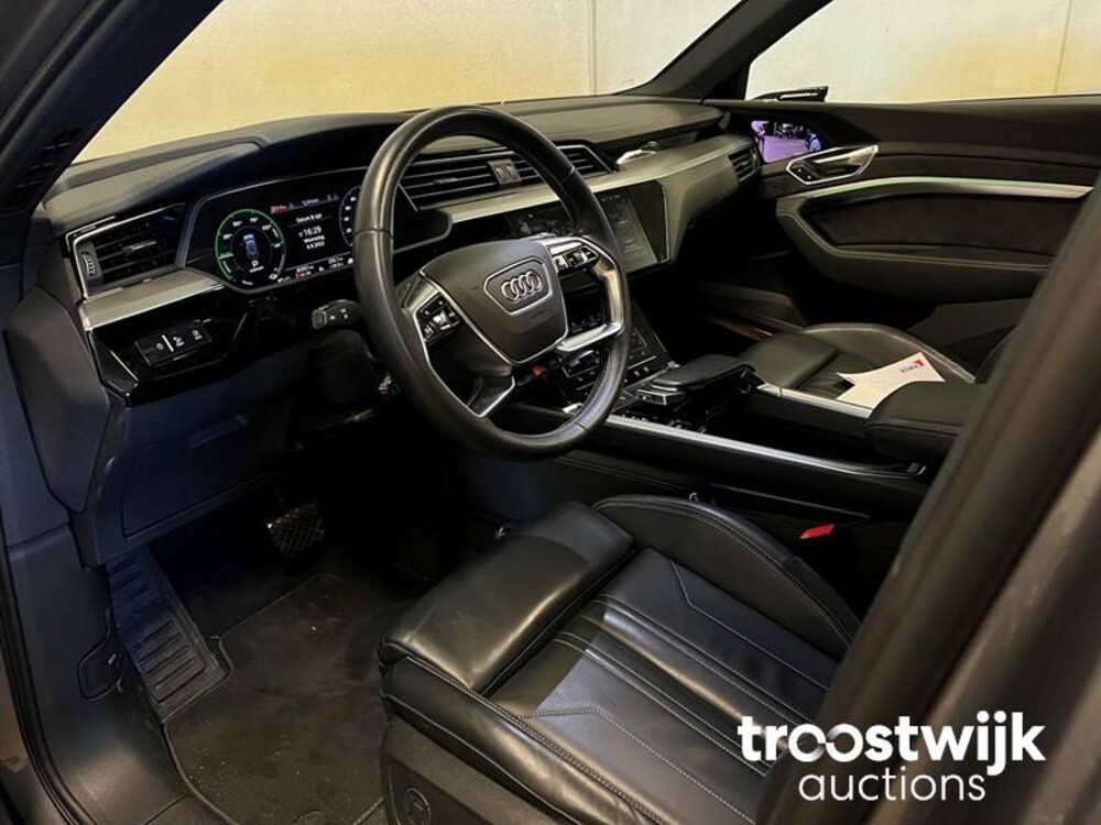 Audi e-tron 55 Quattro Advanced 95 kWh Sport 360pk 2019 -Orig. NL-, G-415-TB