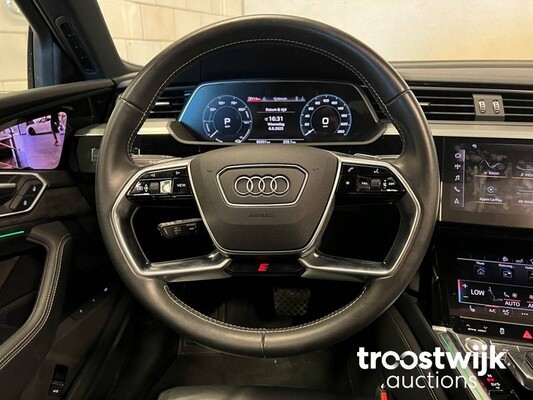 Audi e-tron 55 Quattro Advanced 95 kWh Sport 360pk 2019 -Orig. NL-, G-415-TB