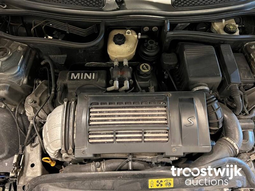 Mini Mini Cooper S 163pk 2004 -Orig. NL-, ZL-712-J