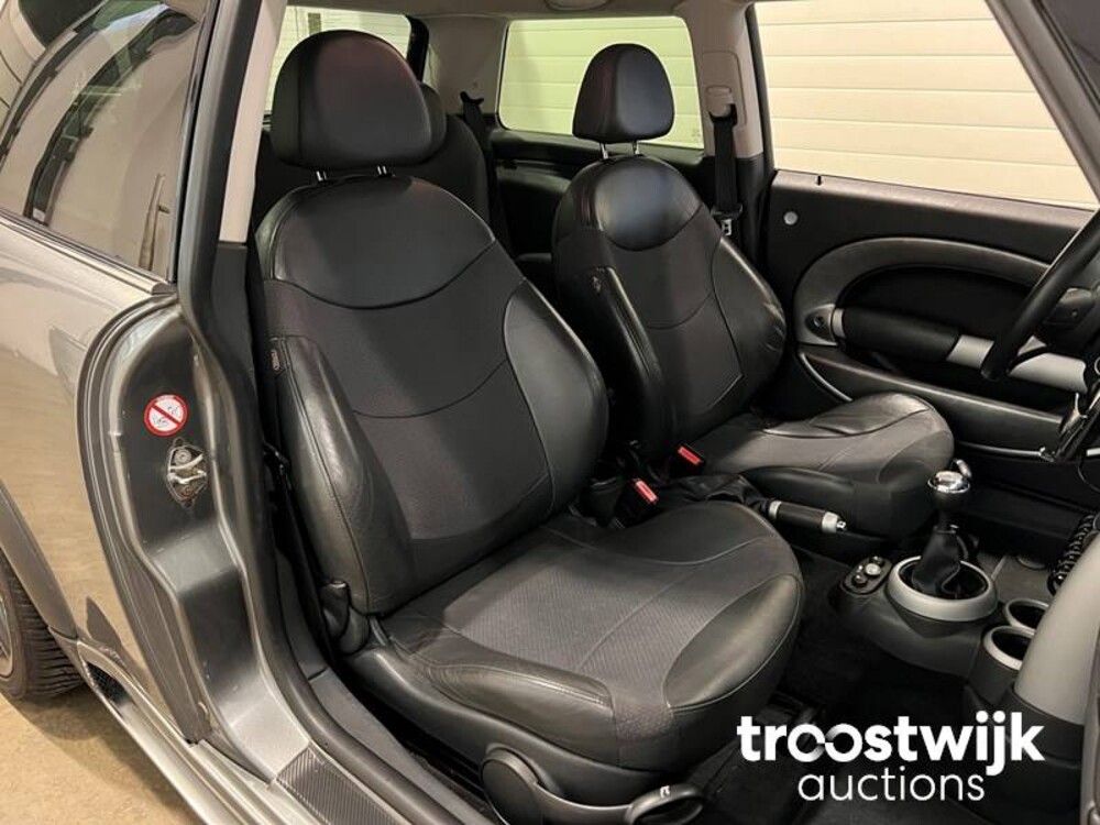 Mini Mini Cooper S 163pk 2004 -Orig. NL-, ZL-712-J