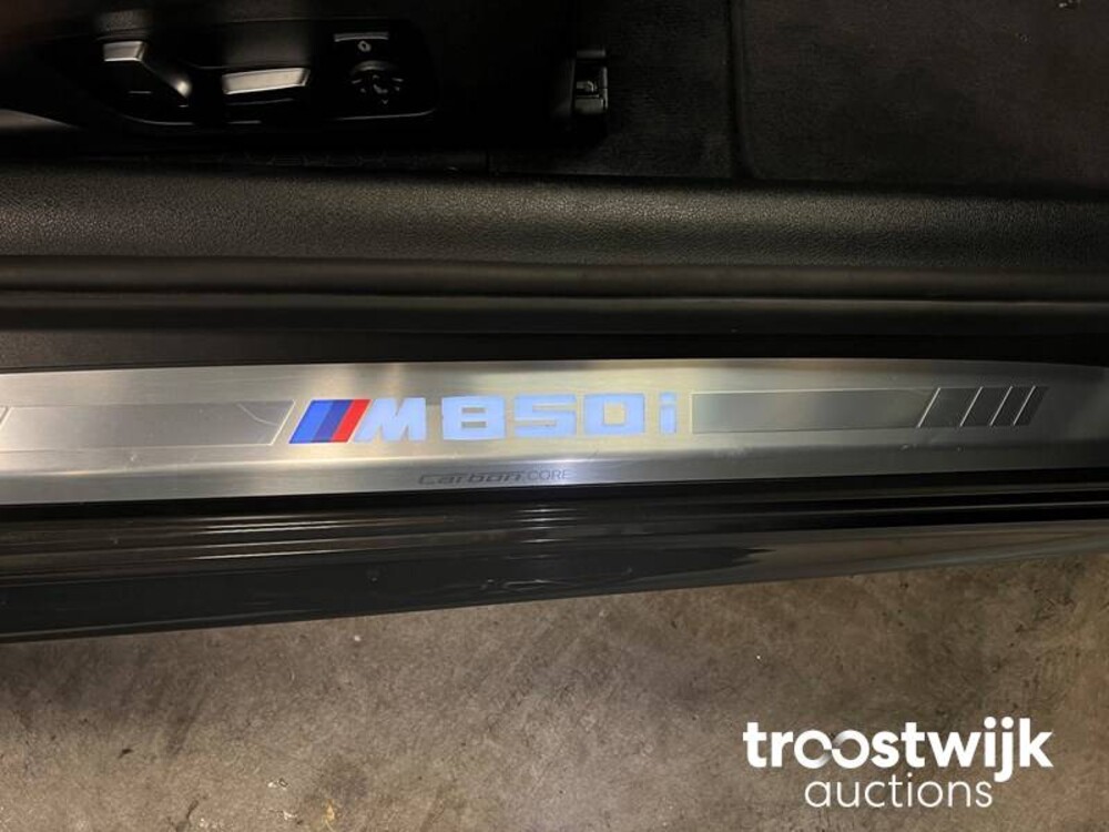 BMW M850i xDrive 4.4 V8 High Executive CARBON 530pk 2019 -Orig. NL- 8-serie, XG-859-N