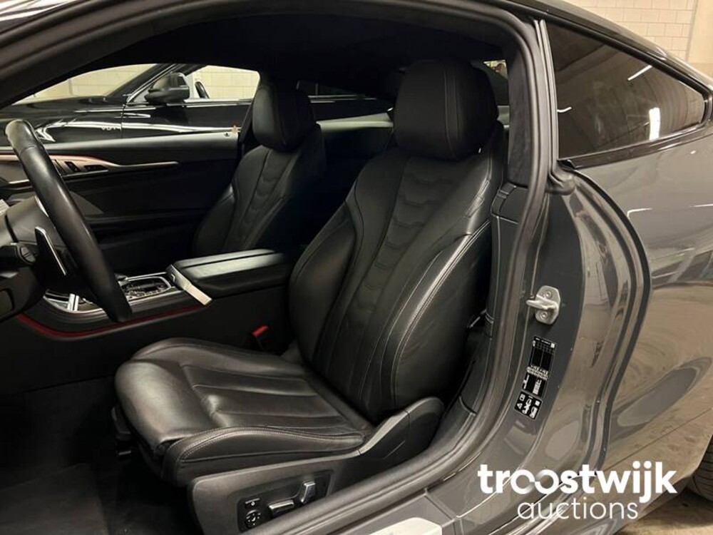 BMW M850i xDrive 4.4 V8 High Executive CARBON 530pk 2019 -Orig. NL- 8-serie, XG-859-N