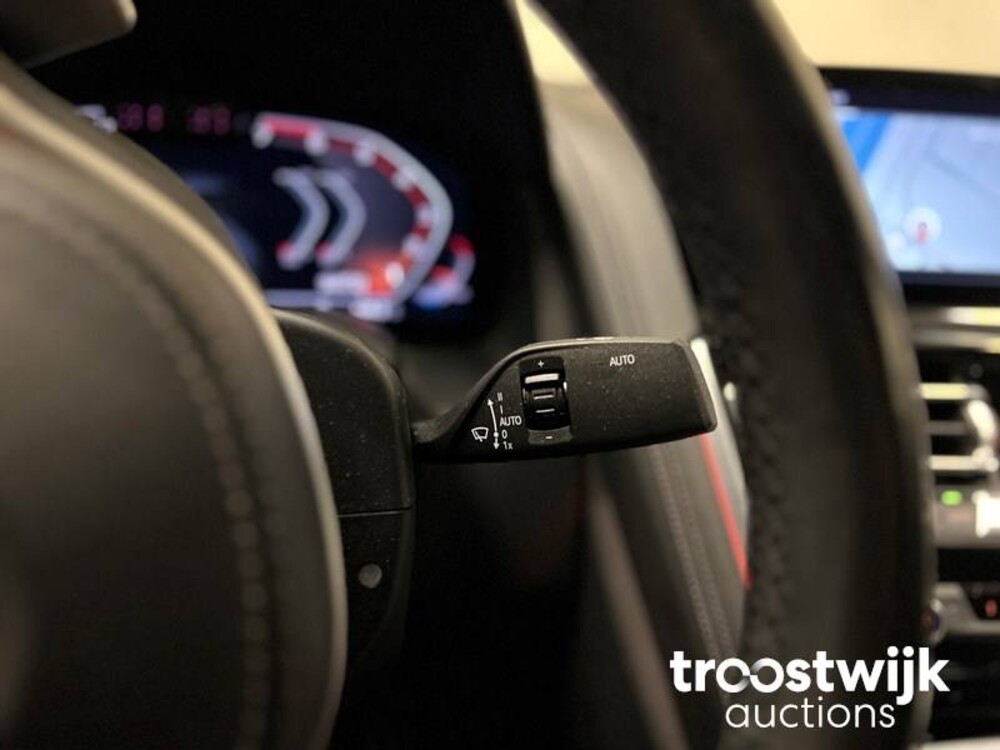 BMW M850i xDrive 4.4 V8 High Executive CARBON 530pk 2019 -Orig. NL- 8-serie, XG-859-N