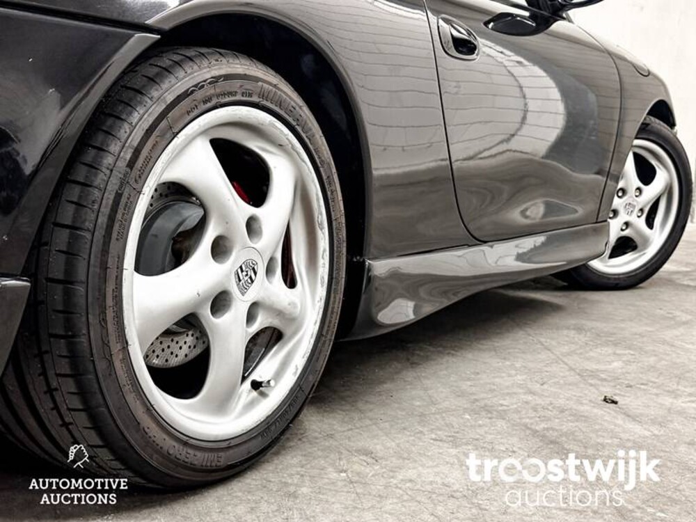 Porsche 911 Carrera Coupe 3.4 300pk 1999, R-223-PB
