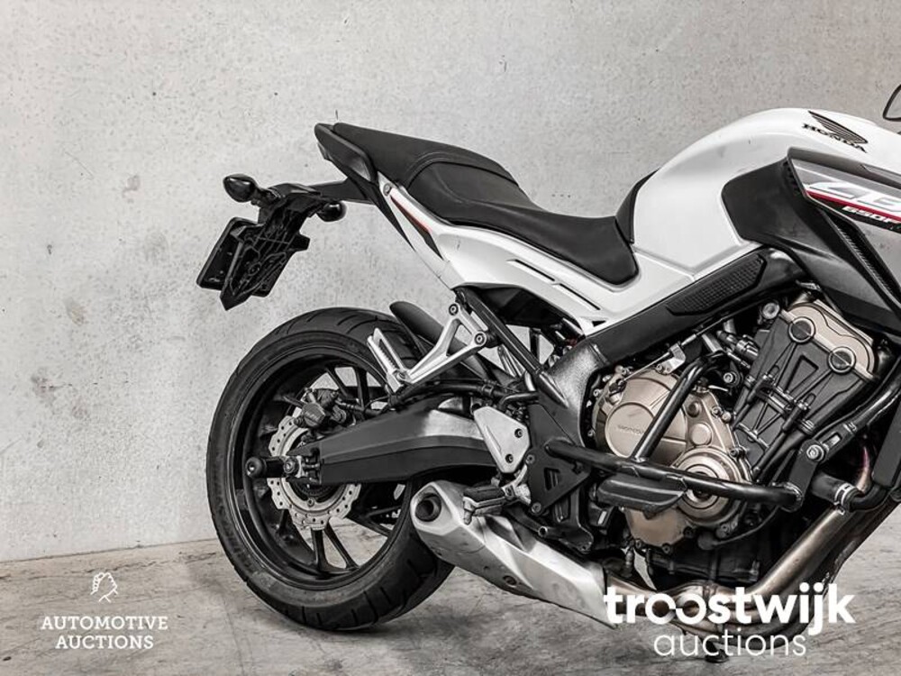 Honda CB650F ABS 649cc 85pk 2018 Tour, 46-MK-BS