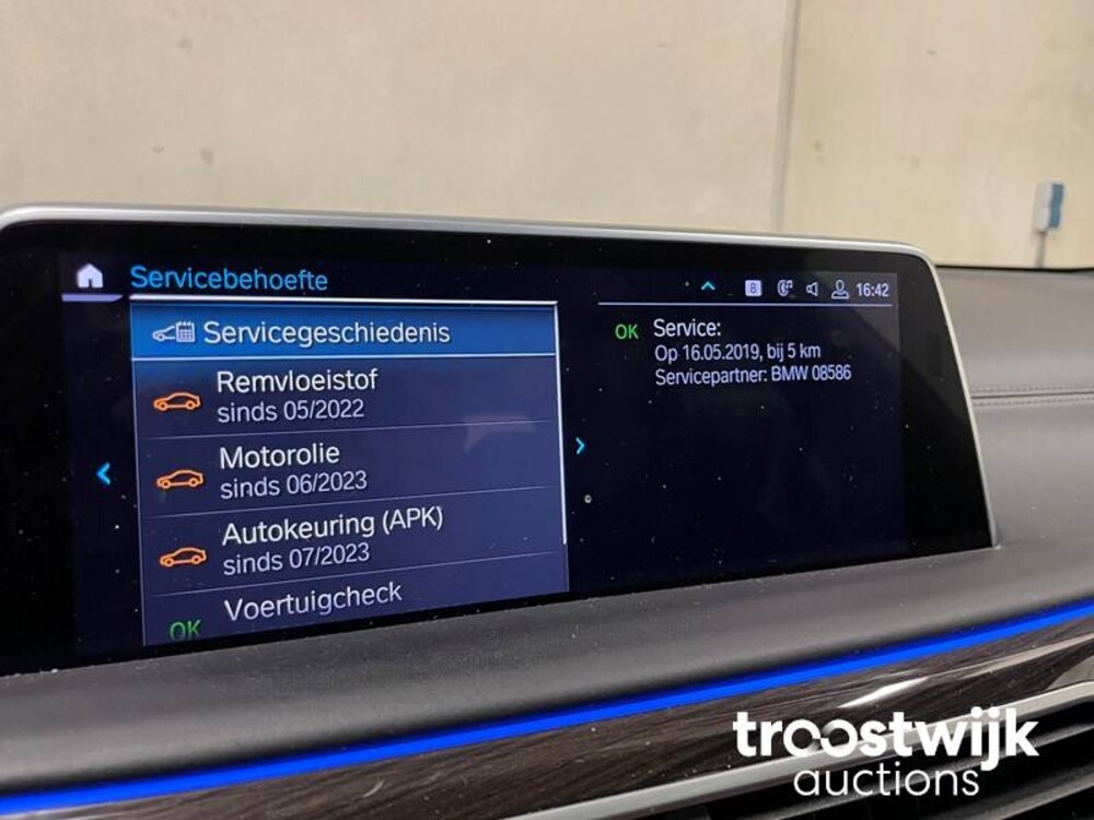 BMW 745e G11 M-sport parts Plug-In Hybride ORG-NL 394pk 2019 -Orig. NL- 7-Serie, ZR-171-V