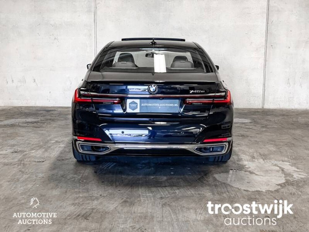BMW 745e G11 M-sport parts Plug-In Hybride ORG-NL 394pk 2019 -Orig. NL- 7-Serie, ZR-171-V