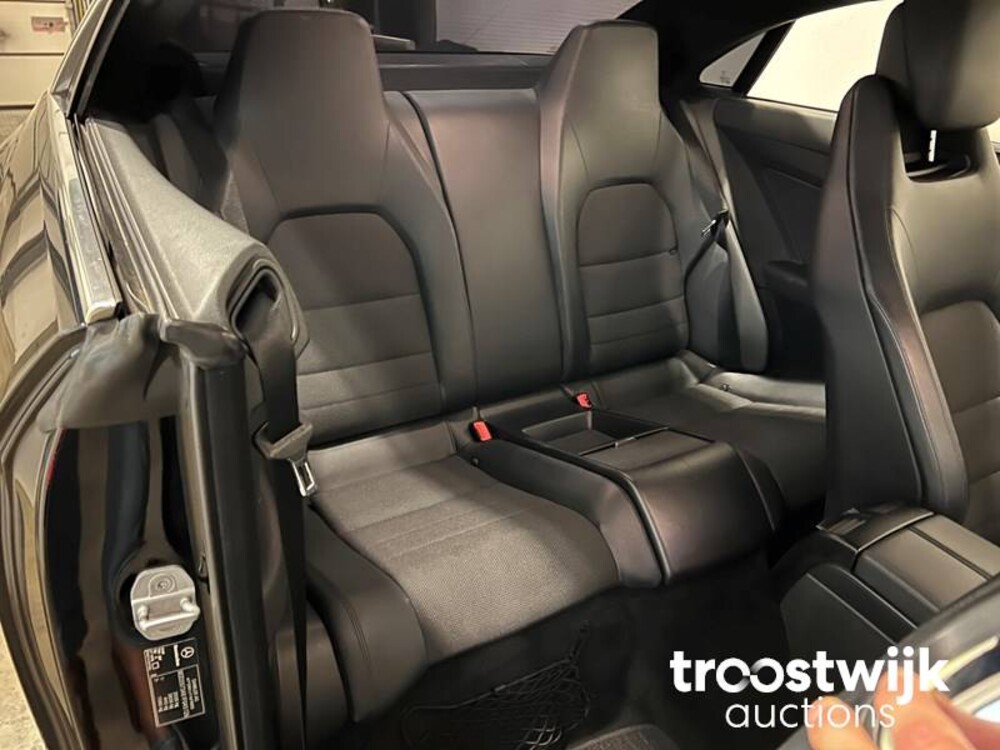 Mercedes-Benz E200 CGI Elegance Avantgarde 184pk 2010, XD-523-H