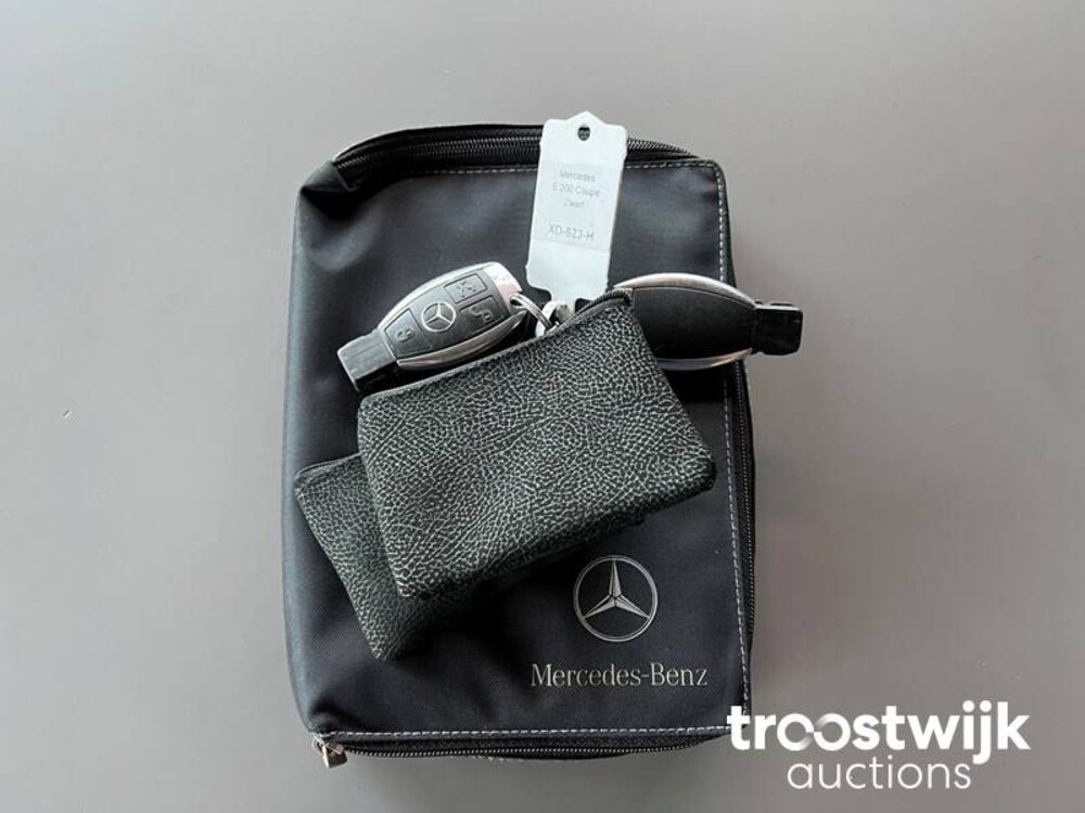 Mercedes-Benz E200 CGI Elegance Avantgarde 184pk 2010, XD-523-H