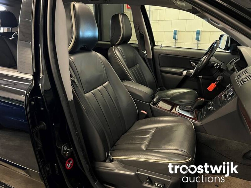 Volvo XC90 3.2 AWD Executive 7-Persoons 243pk 2013, KP-651-B