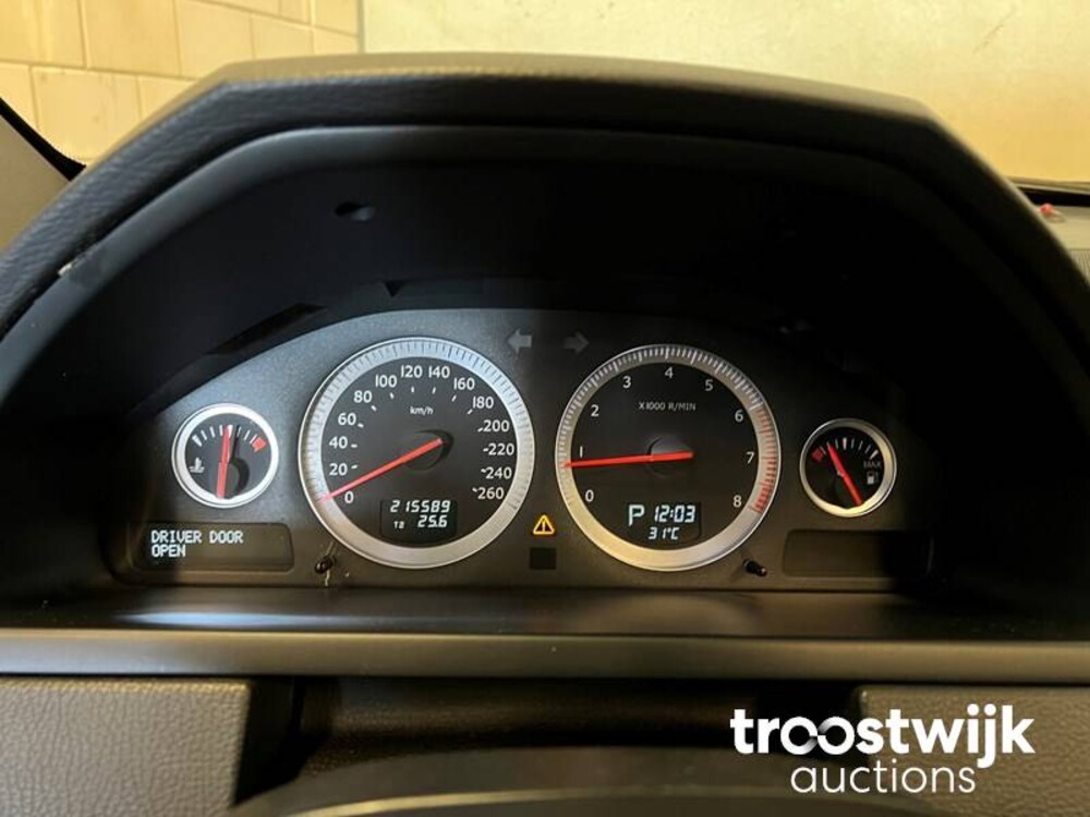 Volvo XC90 3.2 AWD Executive 7-Persoons 243pk 2013, KP-651-B