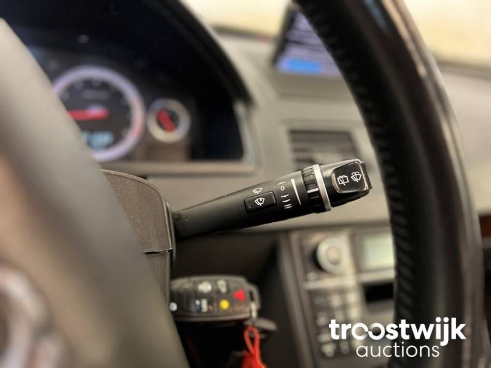 Volvo XC90 3.2 AWD Executive 7-Persoons 243pk 2013, KP-651-B