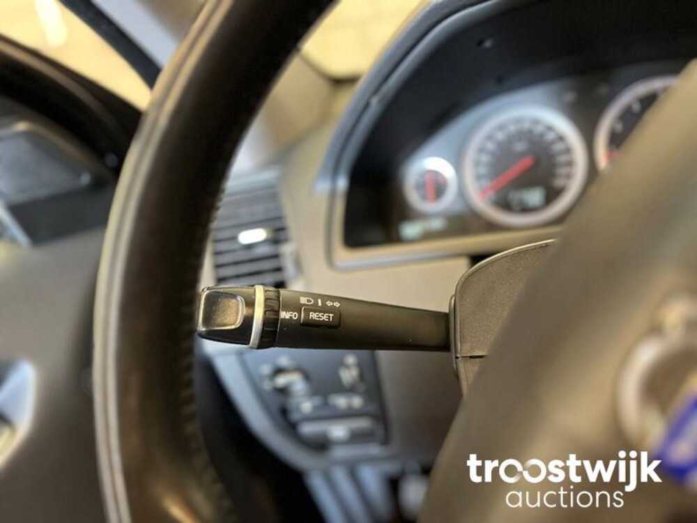 Volvo XC90 3.2 AWD Executive 7-Persoons 243pk 2013, KP-651-B