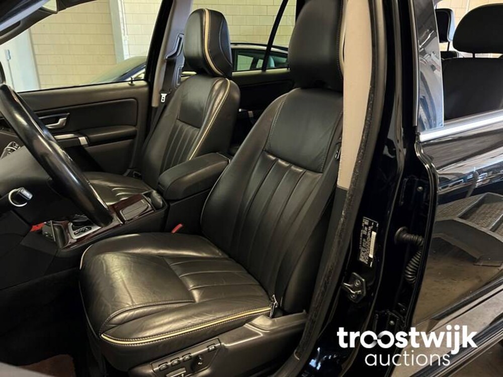 Volvo XC90 3.2 AWD Executive 7-Persoons 243pk 2013, KP-651-B