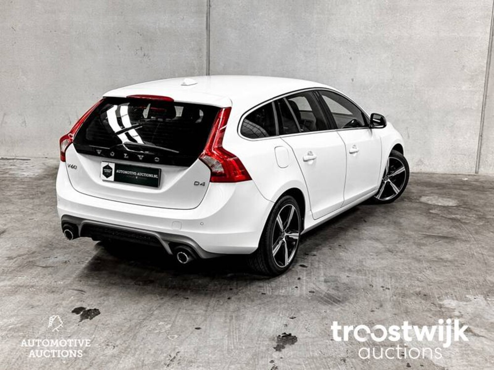 Volvo V60 Business Sport 2.0 D4 190pk 2018 -Orig. NL-, TL-707-B