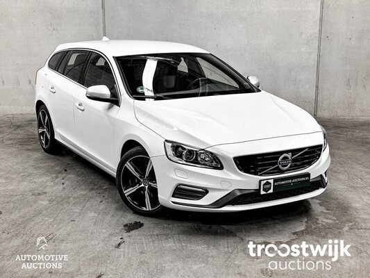 Volvo V60 Business Sport 2.0 D4 190pk 2018 -Orig. NL-, TL-707-B