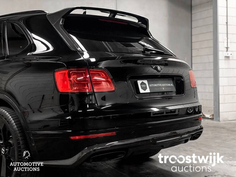 Bentley Bentayga 6.0 W12 608pk 2017, G-677-VR