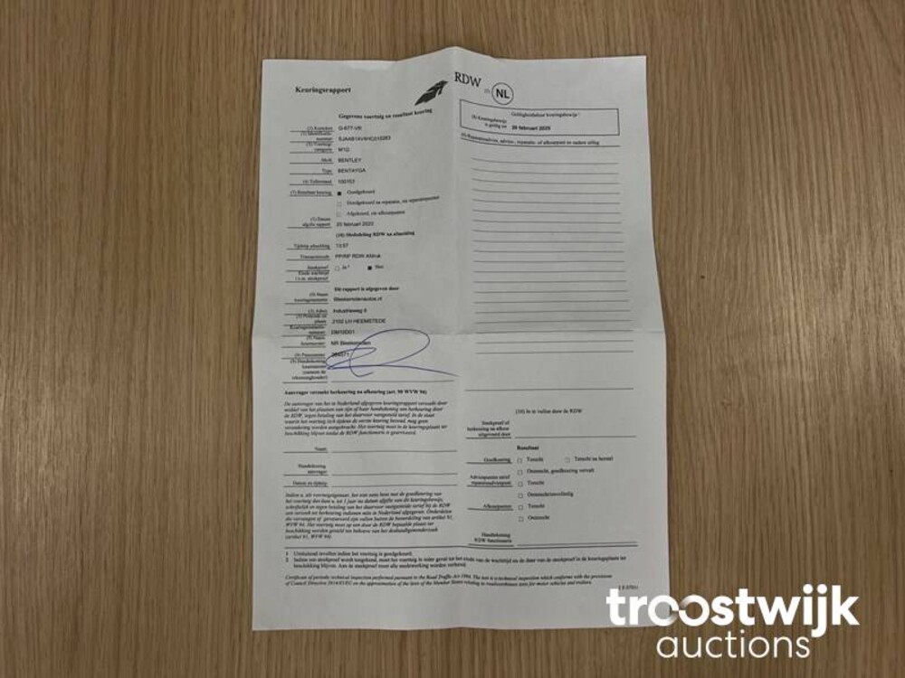 Bentley Bentayga 6.0 W12 608pk 2017, G-677-VR