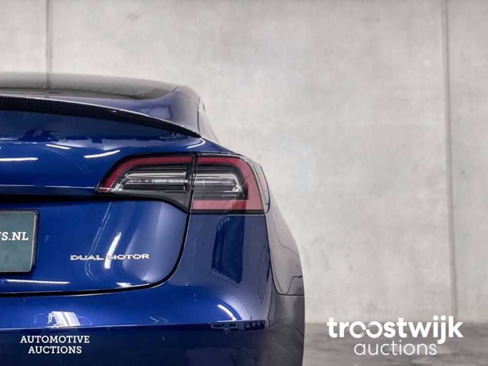 Tesla Model 3 LONG RANGE Dual Motor AWD 351pk 2019 -Orig. NL-, ZL-048-B