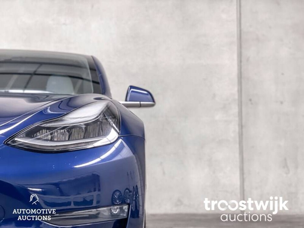 Tesla Model 3 LONG RANGE Dual Motor AWD 351pk 2019 -Orig. NL-, ZL-048-B