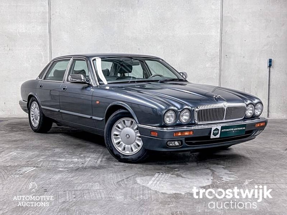 Jaguar Sovereign 4.0 241pk 1996, KF-887-F