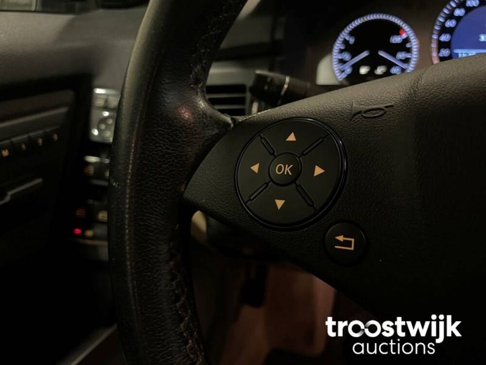 Mercedes-Benz GLK320 CDI 4Matic First Edition 224pk 2009, 64-TVN-4