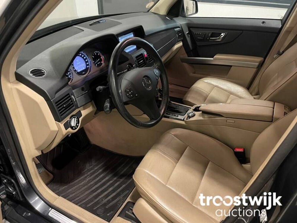 Mercedes-Benz GLK320 CDI 4Matic First Edition 224pk 2009, 64-TVN-4